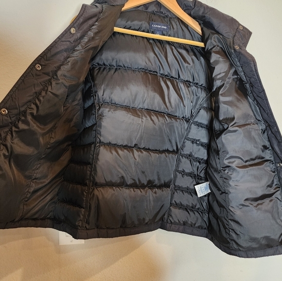 Lands' End down black puffer vest. Women's size Large. - Picture 4 of 15